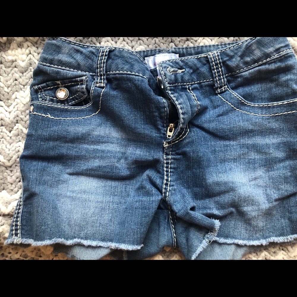 Dark wash denim shorts 2/4/$15